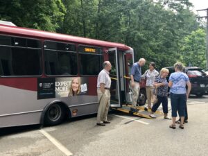 hooksett bus tour